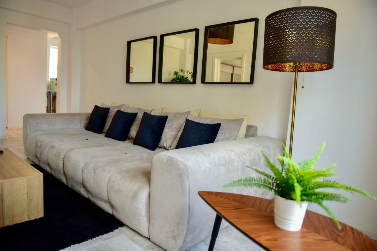Eric Apartment Bucureşti Eksteriør bilde